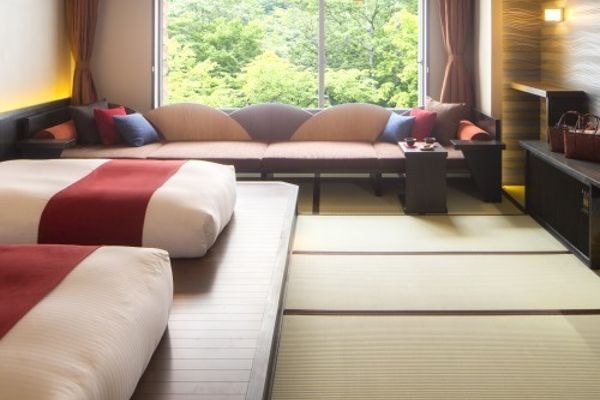 Hoshino Resort Oirase Keiryu Hotel (Towada-shi)